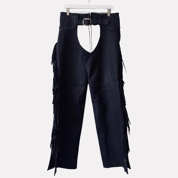 BLACK LEATHER SHAPS WITH SIDE FRINGE - Picture 7 of 16